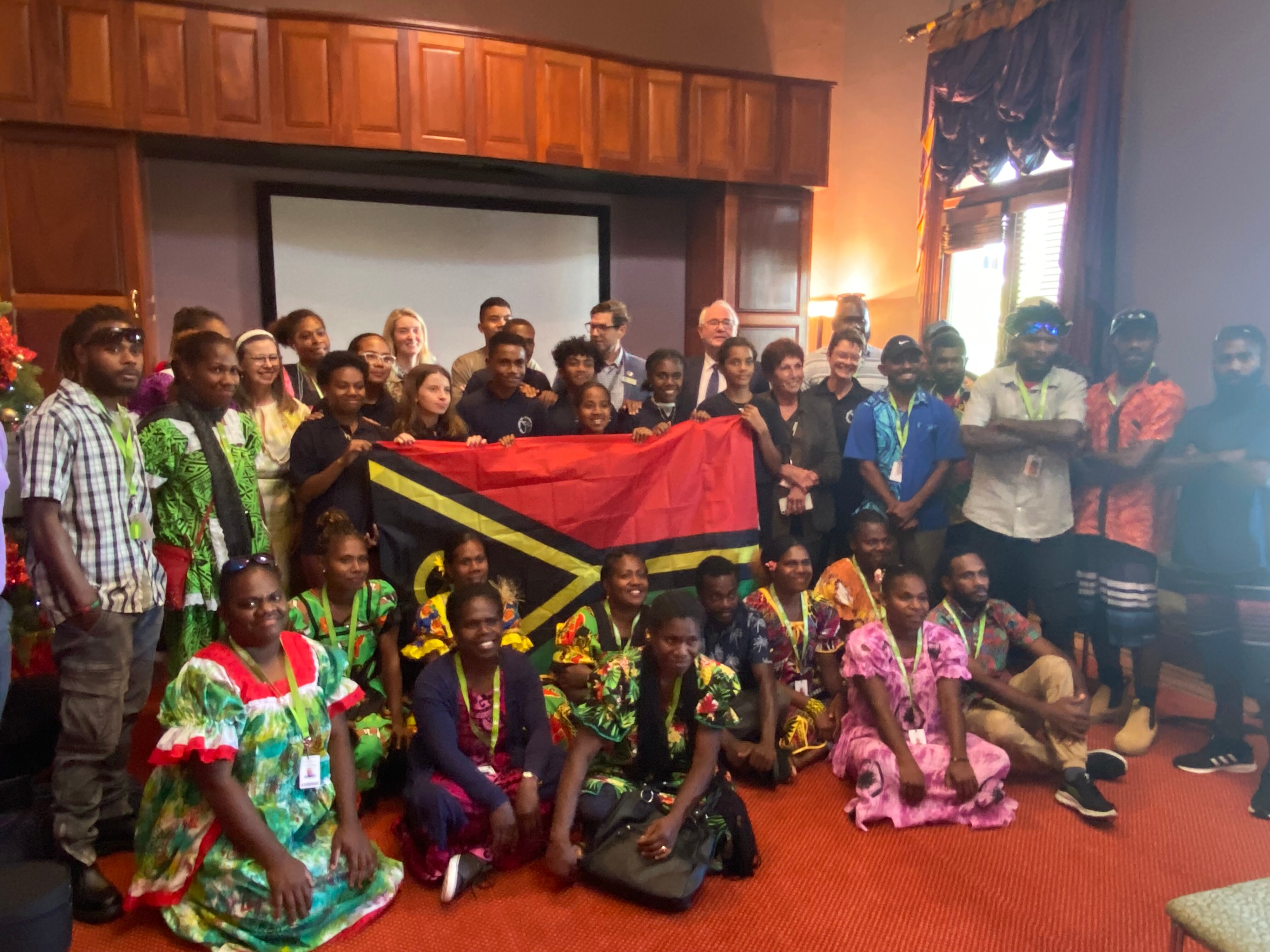 Ensemble Nabanga impresses Australian audiences with traditional