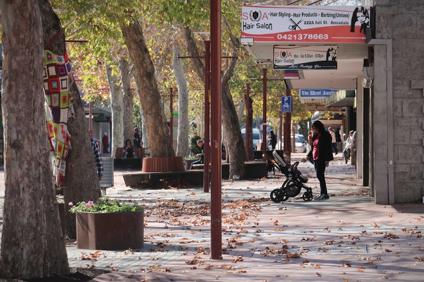 A wideshot of the Jull St mall in Armadale