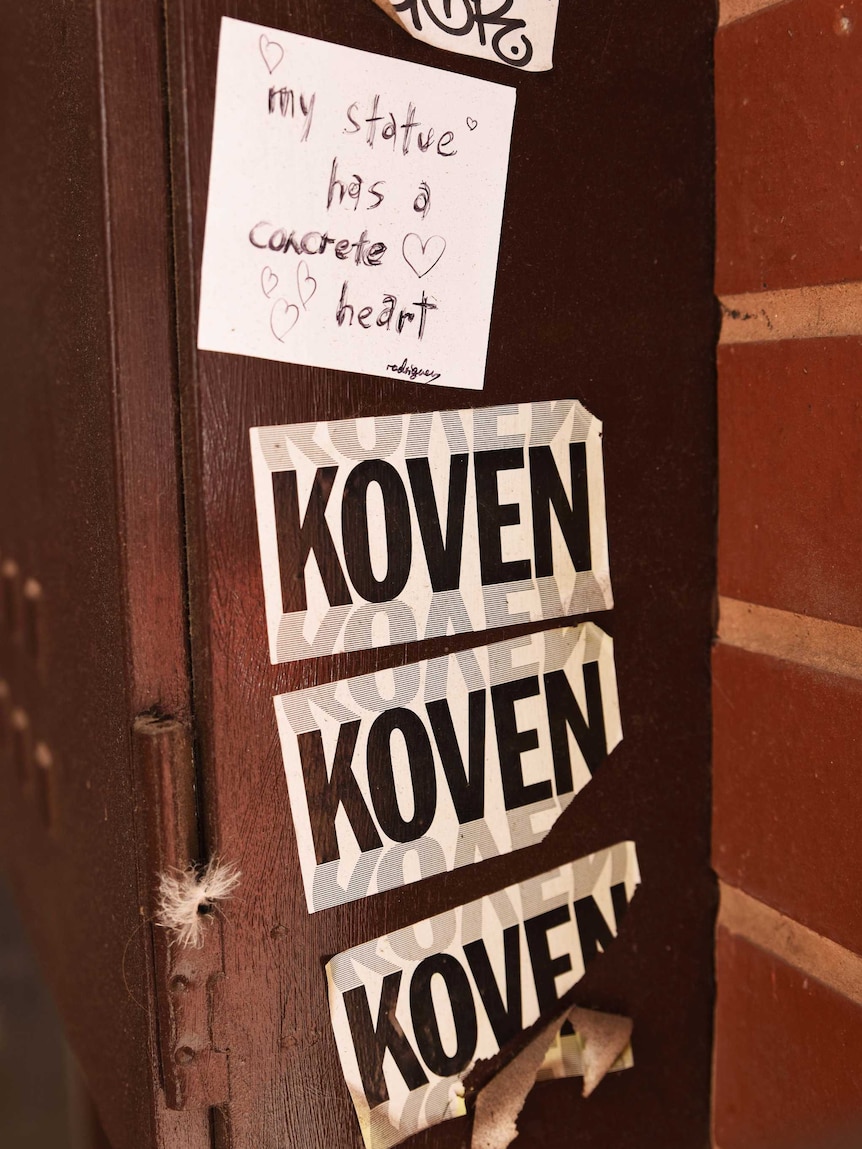 Koven stickers