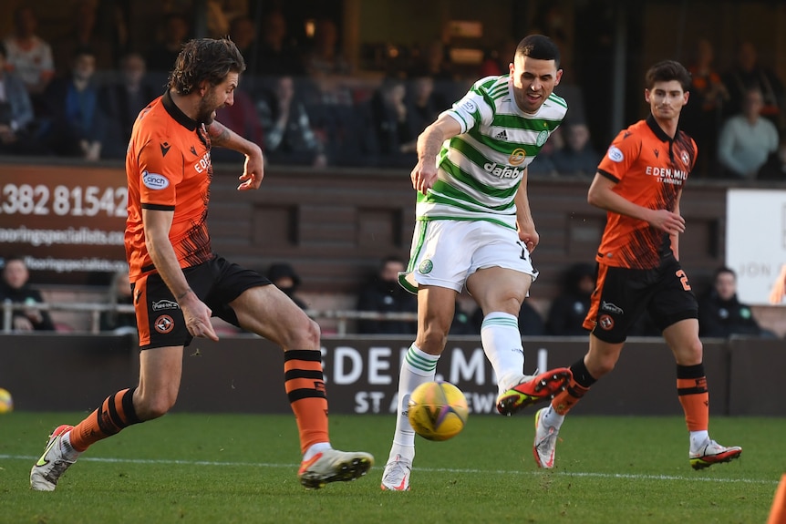 Tom Rogic shoots