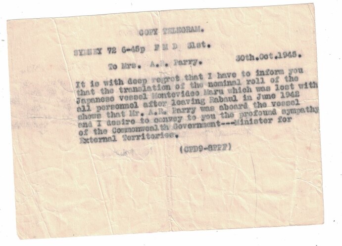 A scan of a military telegram explaining the death of Dr Arthur Parry. 