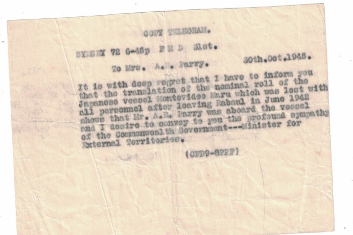 A scan of a military telegram explaining the death of Dr Arthur Parry. 