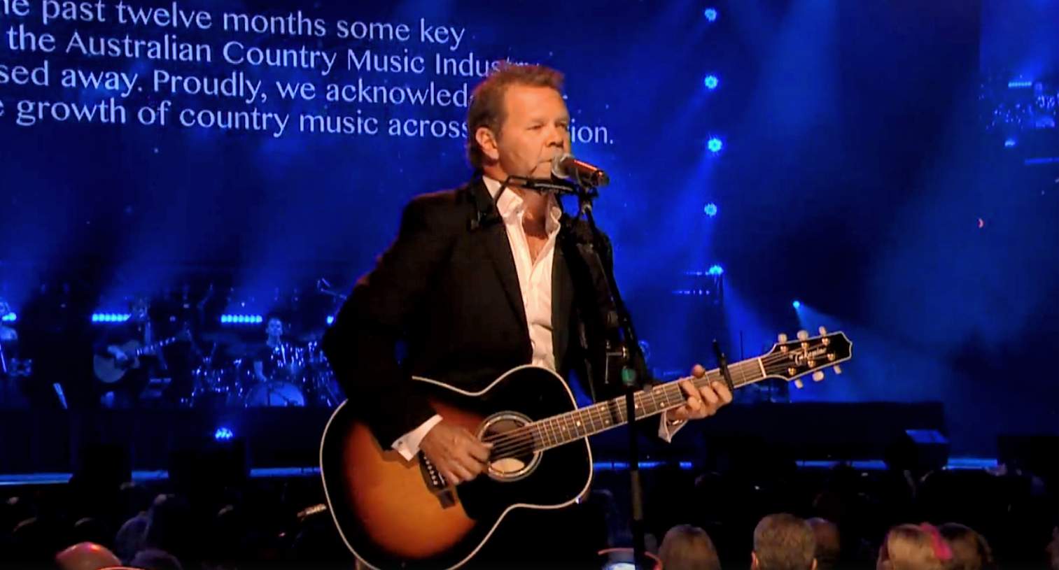 Saturday Night Country House Concert