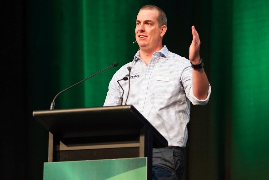 Graeme Yardy speaks at MLA's Red Meat Conference