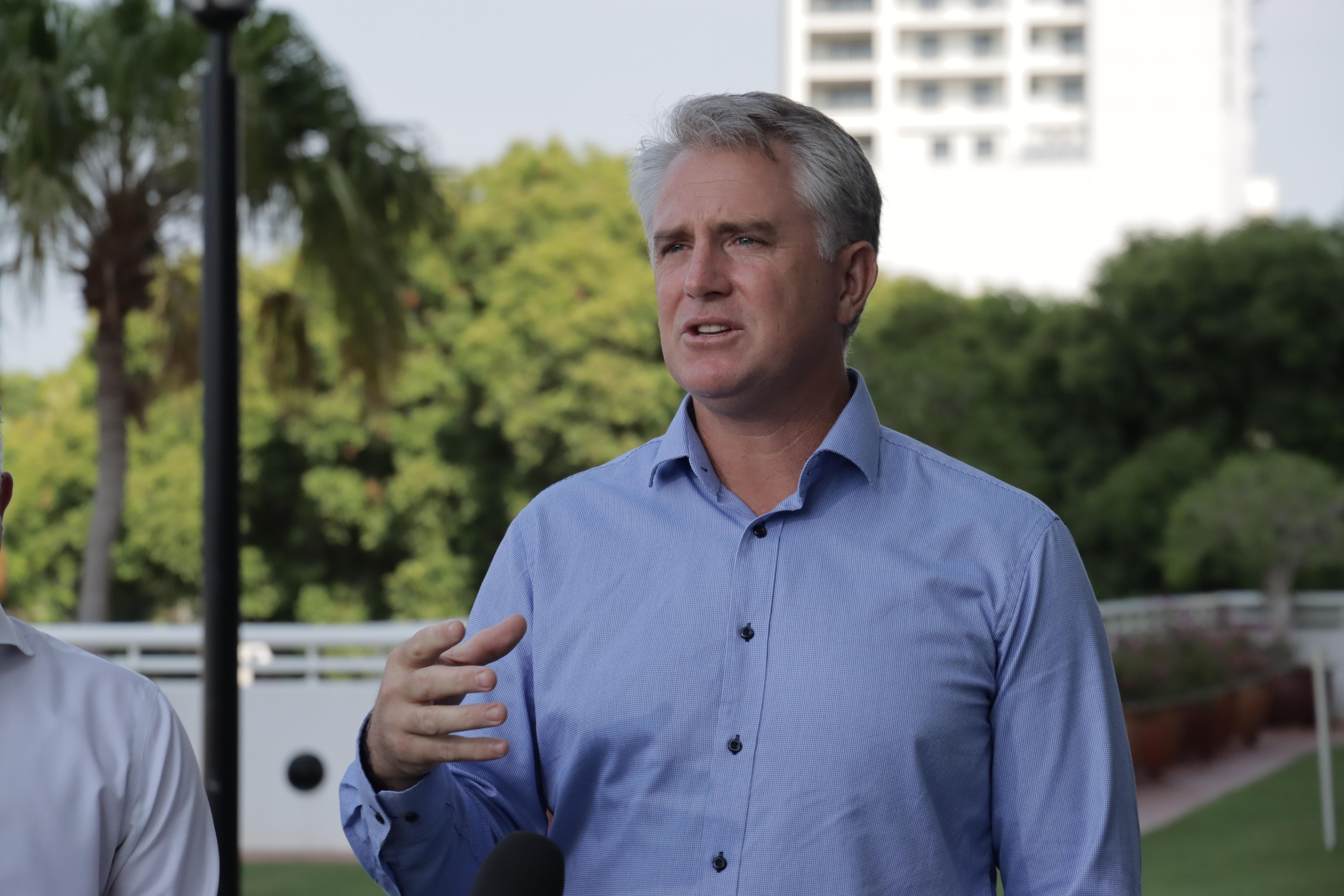 When do christmas airfares come sdown