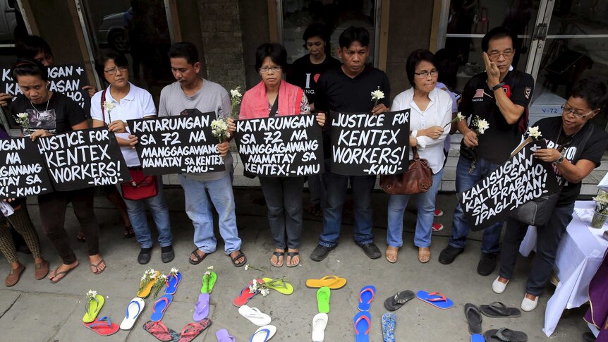 Protesters in Philippines