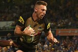 Bryce Cartwright steals in for the winning try for the Panthers