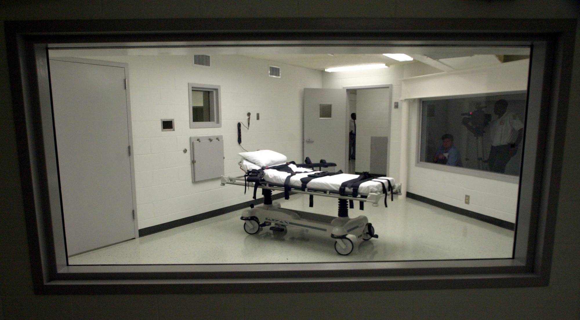 Court Declines To Halt First Execution By Nitrogen Gas Of Inmate In ...