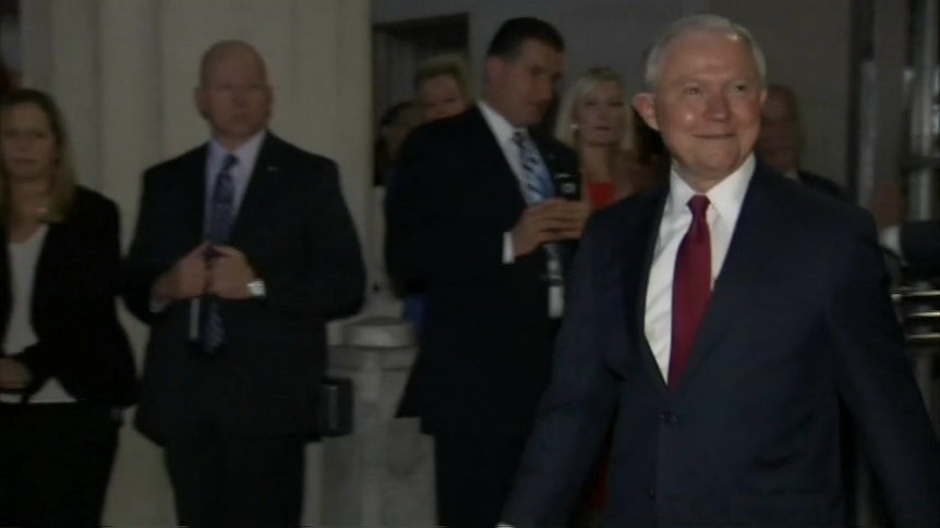 Jeff Sessions received a round of applause as he left the Justice Department for the last time