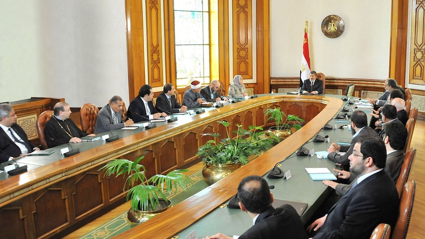 Egyptian politicians attend discussion