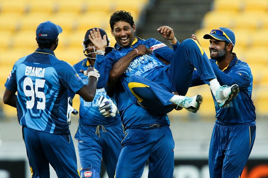 Sri Lanka celebrates a wicket against New Zealand