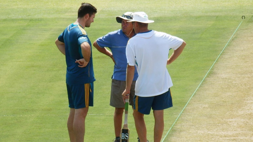 Smith, Domingo inspect Port Elizabeth pitch