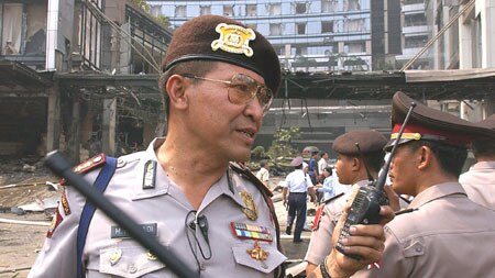 Police respond to Jakarta bombing