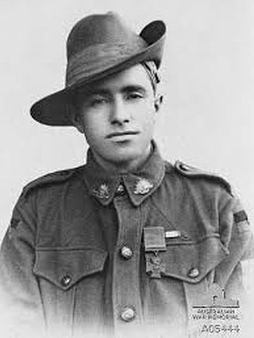 Black and white photo of Harry Dalziel in uniform, wearing his Victoria Cross