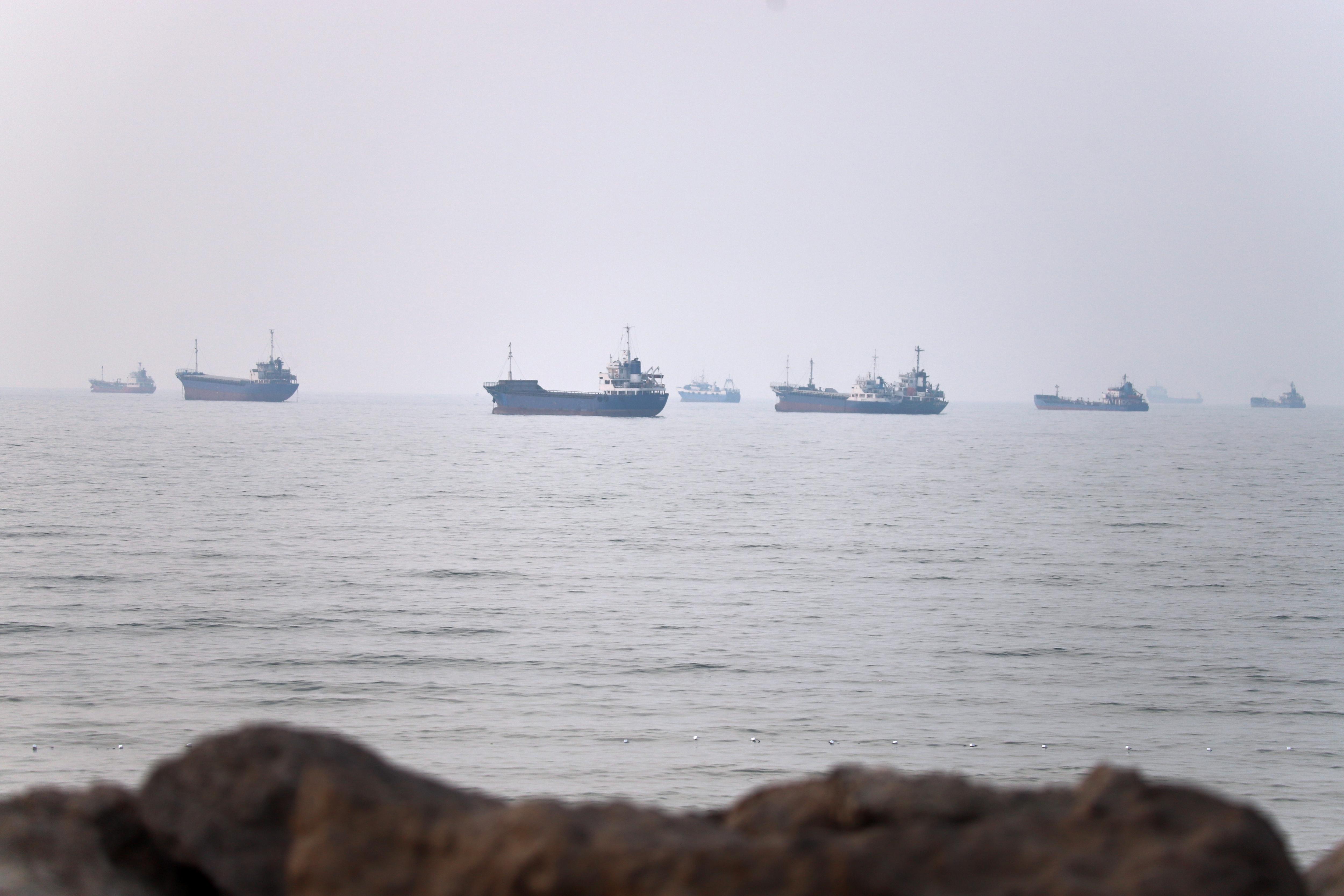 'Projectiles' hit Strait of Hormuz tankers, as US revokes Iran oil license