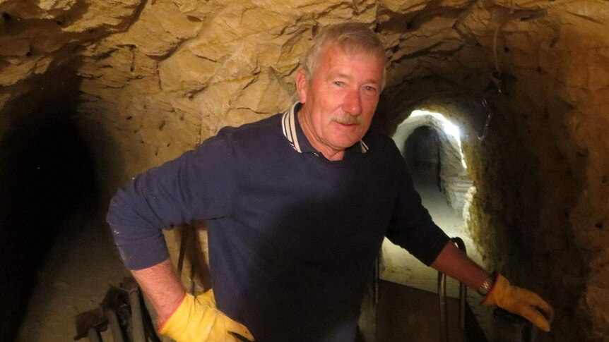 John Edwards, is a retired plumber who describes himself as a 'lifestyle' opal miner.