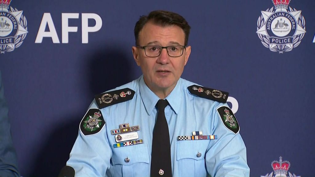 AFP charges two Russian-born Australians with espionage offences - ABC News