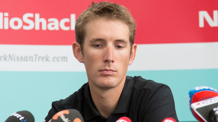 Andy Schleck ends his Tour de France challenge after suffering a fractured pelvis.