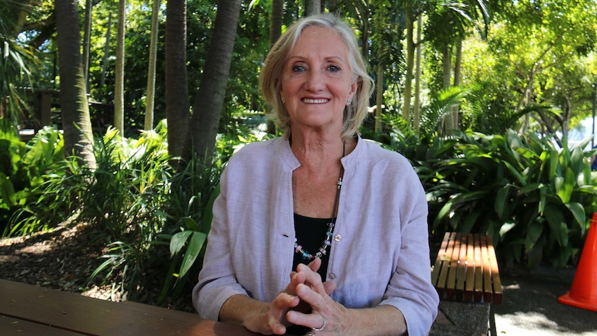 Gaye Lyons