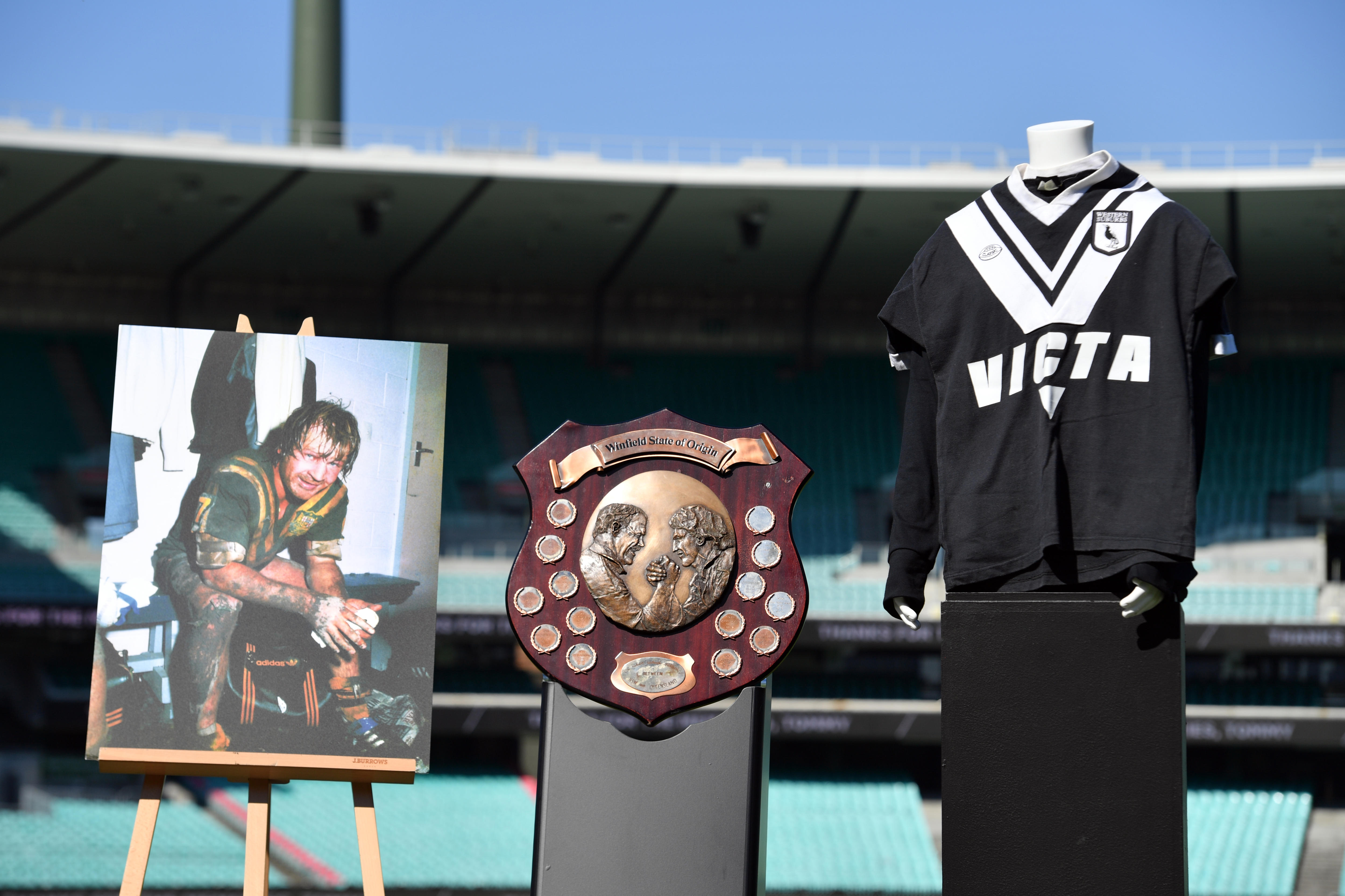 Futurama multfilmlarida porno Ko‘zga super yelim tushishining nimasi yomon?