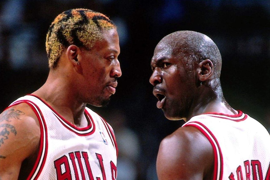 Dennis Rodman Arrives In Episodes 3 And 4 Of Michael Jordan Documentary The Last Dance Abc News