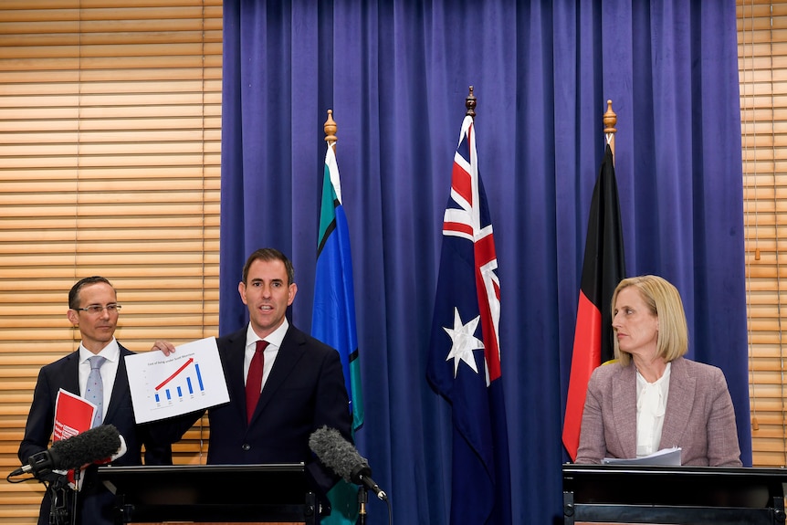 Jim Chalmers and Katy Gallagher hold a press conference in Canberra. 