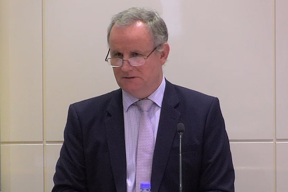 Former corrections minister John Elferink gives evidence to the royal commission