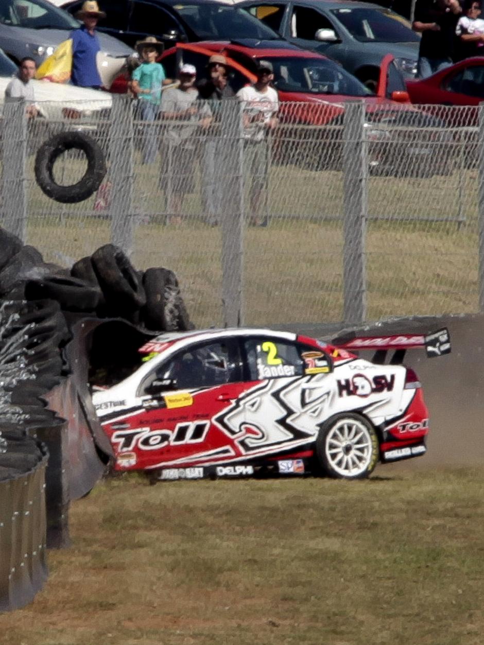 Dumbrell finally breaks drought - ABC News