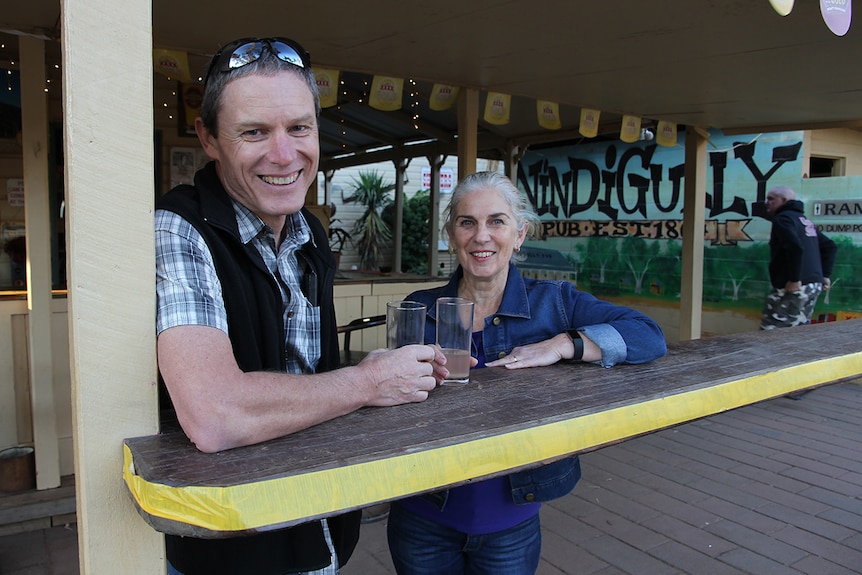 Geoff Rixon, from Dirranbandi Hospital, and Donna Rixon, from St George Hospital.