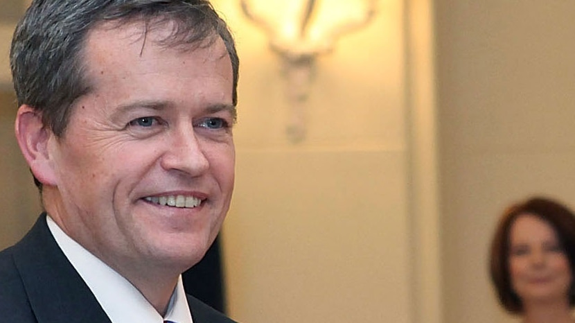 Bill Shorten with Julia Gillard in the background (Getty Images: Cole Bennetts)