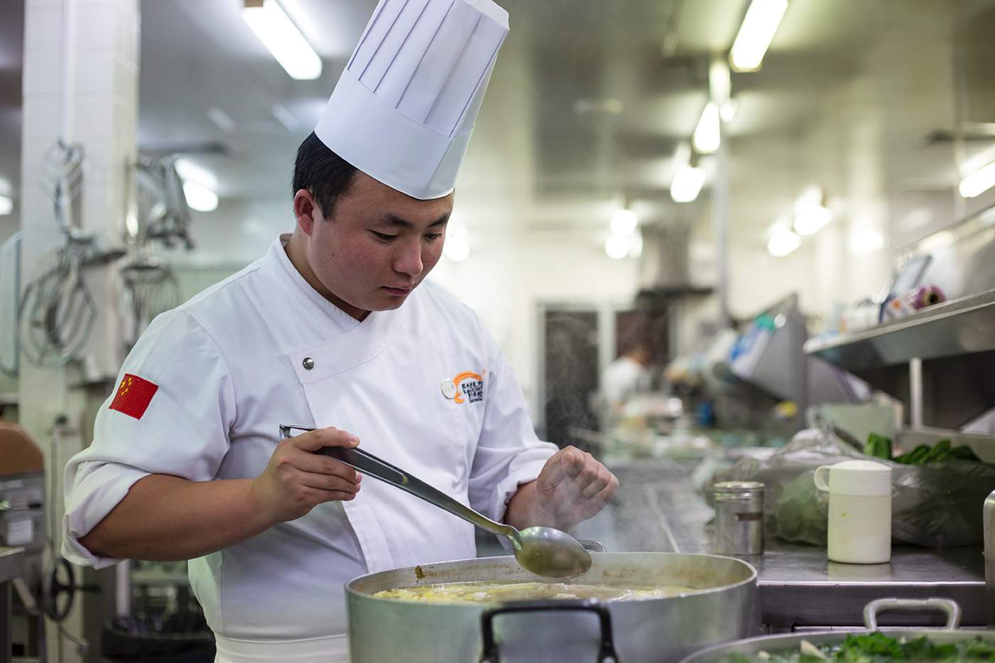 Chinese chefs learn Australian cooking as demand for Western cuisine