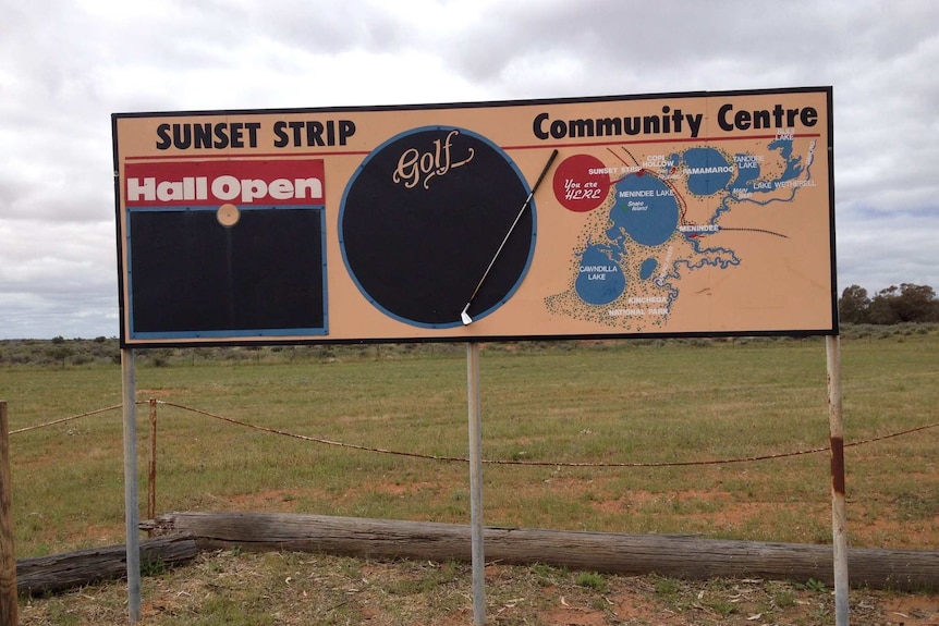 A sign at the entrance to Sunset Strip in far west NSW.