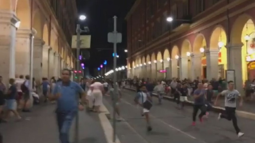 People run after truck crashes into Nice crowd
