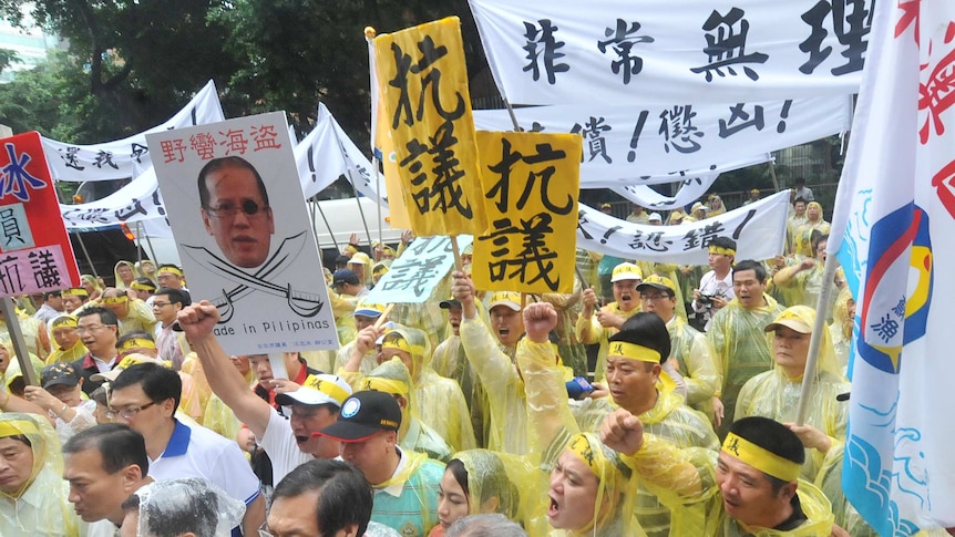 Taiwan protests.jpg