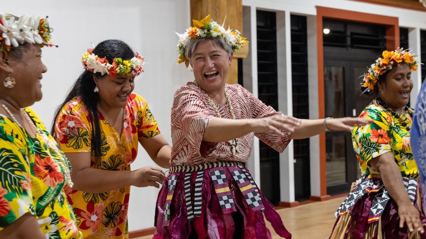 Penny Wong in Tuvalu