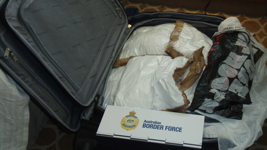 A suitcase containing 95 kilograms of cocaine.