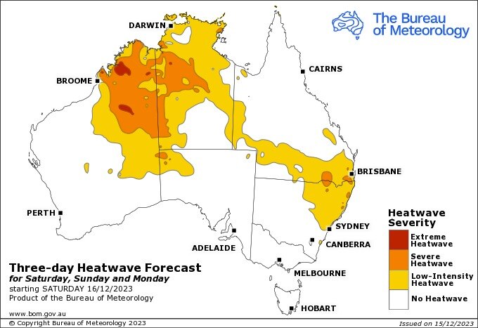 a map of australia with yellow and orange indicators showing areas affected by a heatwave