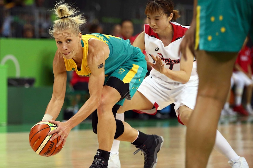 Erin Phillips plays for the Opals in Rio