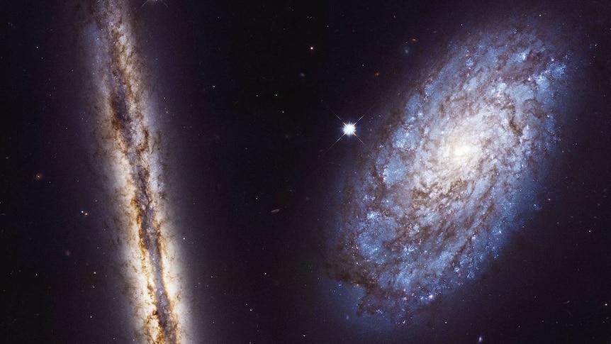 A pair of spiral galaxies
