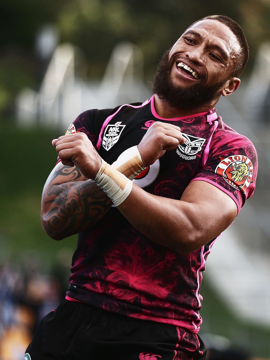 Manu Vatuvei celebrates a try