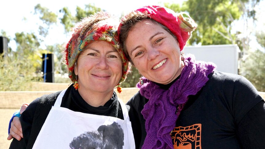 LtoR Volunteer Margie Craig and Alice Springs Beanie Festival director Jo Nixon.