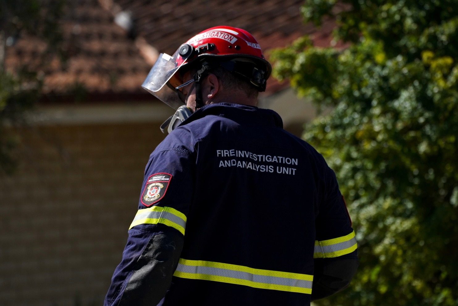 Trabalhador da unidade de investigação e análise de incêndio.