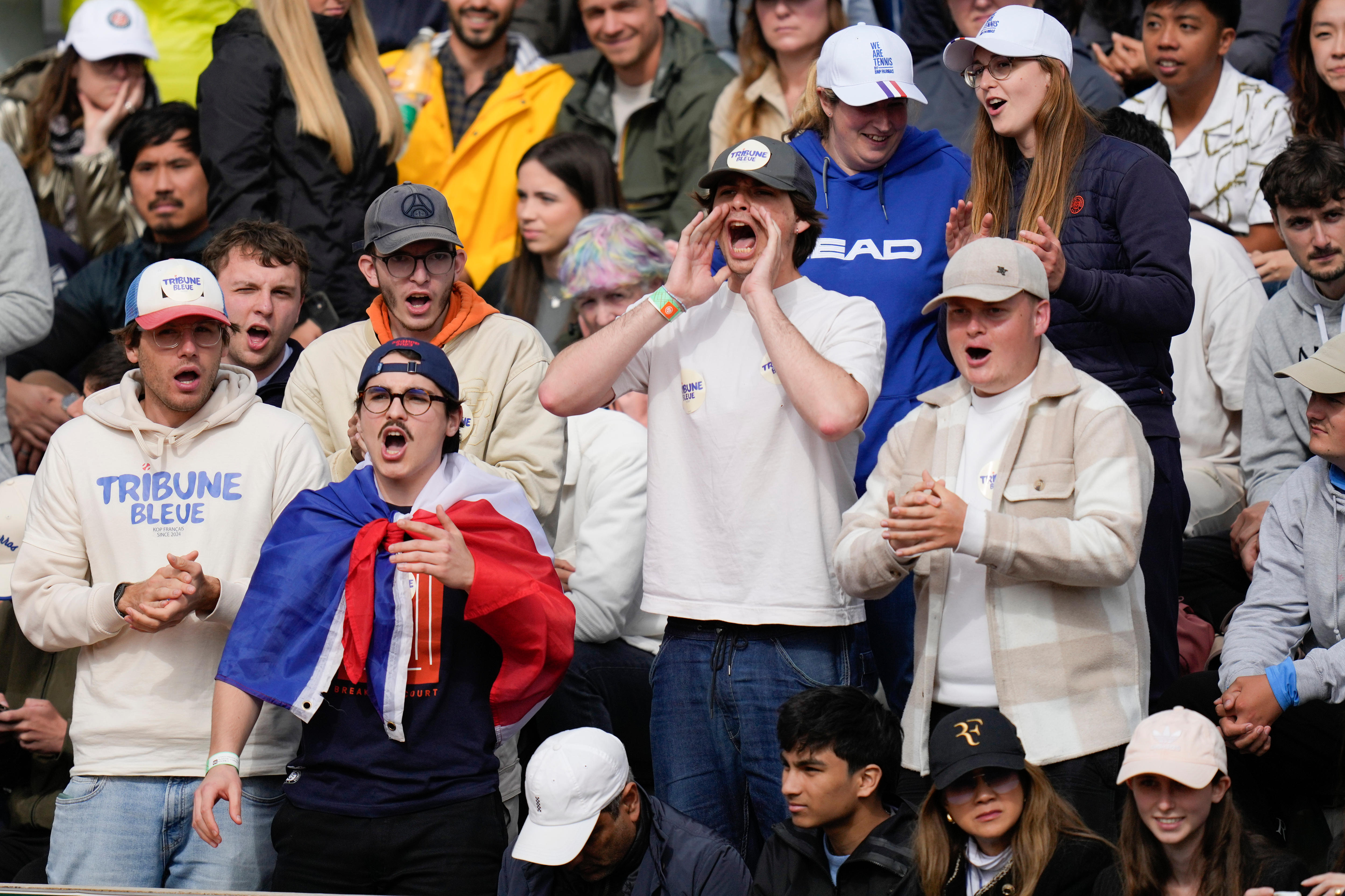 French Open bans alcohol for spectators as Novak Djokovic complains ...
