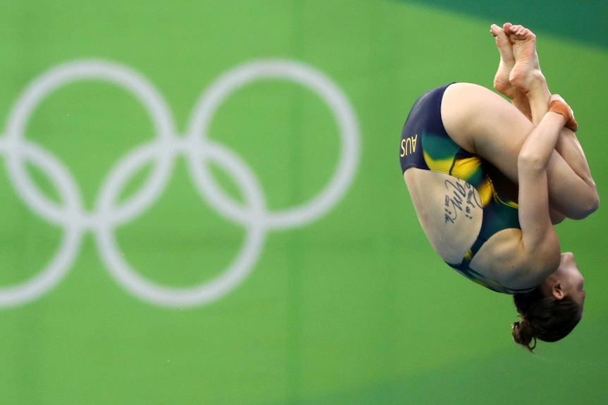 Melissa Wu in the final of the 10m platform