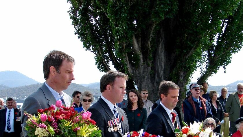 Tasmanian political leaders at the Hobart Cenotaph.