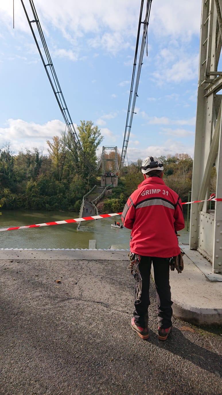 French suspension bridge collapse near Toulouse kills two, truck
