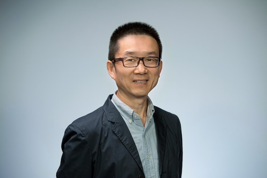 portrait of Professor George Liu 