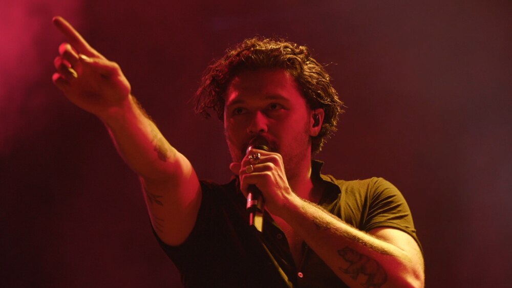 Gang of Youths Let Me Down Easy (live at Splendour In The Grass 2018