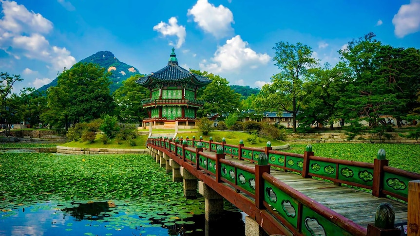 Hyangwonjeong Pavilion it the Gyeongbokgung Palace complex, Seoul. 