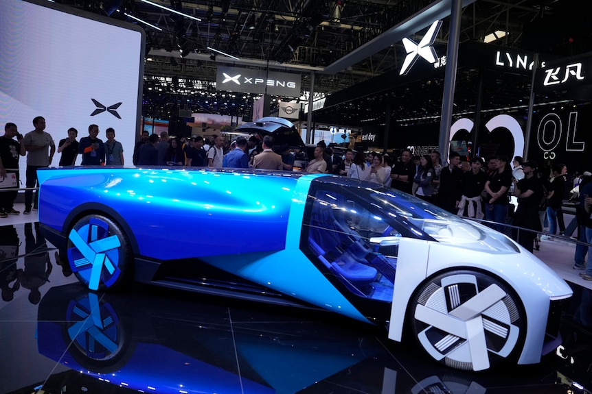 这是在北京车展上展示的新能源概念车。